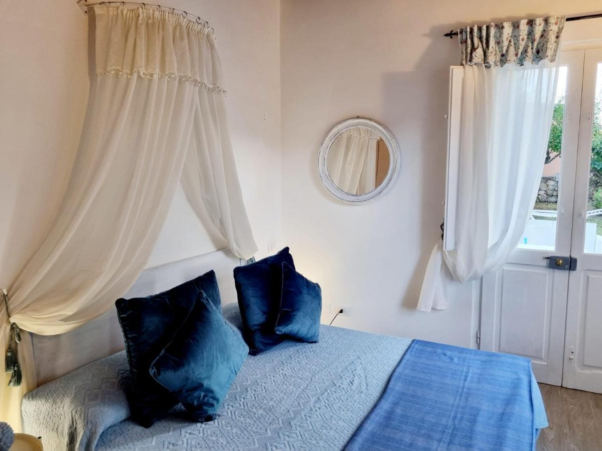 Stazzo San Teodoro Piscina Condivisa Apartment Bagian luar foto